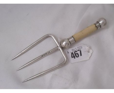 A Vic. bread fork with turned handle 6” long Sheff  1894 by HW         