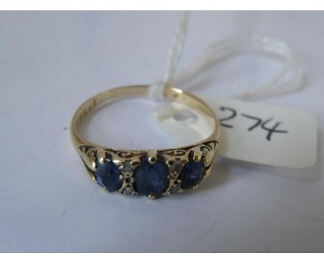 18ct gold sapphire & diamond ring approx size R  3.3g  