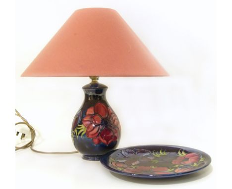 Moorcroft Anemone pattern table lamp complete with shade and plate. Conditions reports are not available for our Interiors Sa