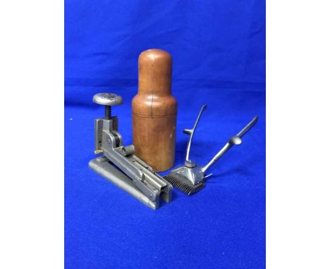 VINTAGE SYRINGE, MAGNIFIER AND SUNDRY COLLECTABLES