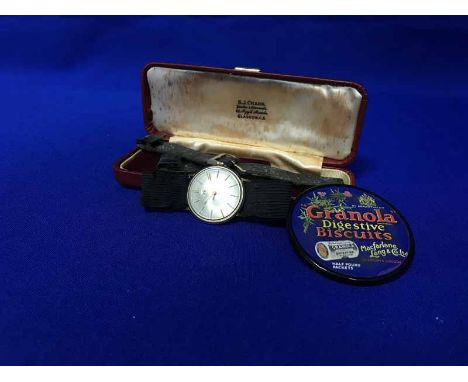 LOT OF COLLECTABLESincluding vintage 'Natural Flamingo Feathers' brooch, a Tissot watch, a Victorian brooch and a Christmas 1