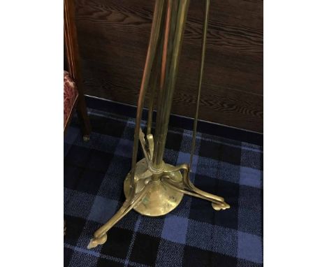 BRASS STANDARD LAMP