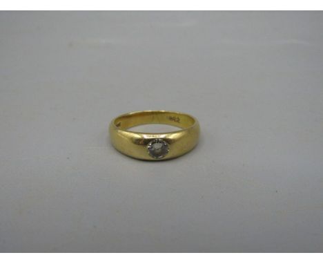 18ct gold ring with single stone 3.5 gms size j