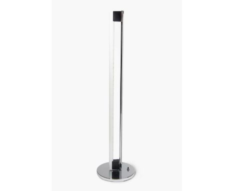 Eileen Gray, Stehleuchte "Tube Light"(Enniscorthy 1878–1976 Paris)Entwurf von 1927. Lizenzierte Reedition von ClassiCon. Chro