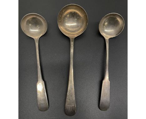 Pair of Geo.III Scottish hallmarked silver Fiddle pattern sauce ladles, probably Alexander Henderson, Edinburgh 1809 and an O