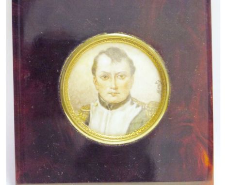 MovtyLate 19th century portrait miniature on ivory depicting Napoleon Bonaparte, circular, 4cm diameter, in faux tortoiseshel