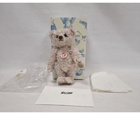 Steiff limited edition Jakob bear, smoky white, limited edition 1406, with certificate, 28cm, boxed&nbsp;