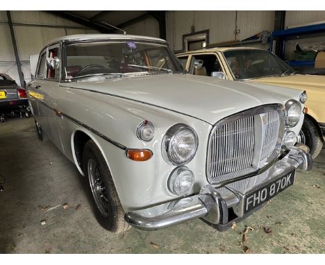 1971 Rover P5B Saloon Being sold without reserve Registration number FHO 870K Chassis number 84008232D Engine number 84016356