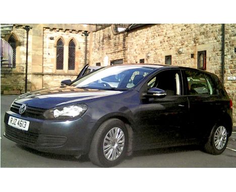 2010 VW Golf TDi S Registration number RJZ 4613 Chassis number WVWZZZ1KZAW411502 Engine number CAY 297198 Blue with a black i