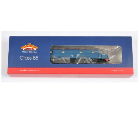 Bachmann OO Gauge 31-676 Class 85 Type AL5 Diesel Locomotive No. E3058. Condition is Mint in Excellent box and outer sleeve.&
