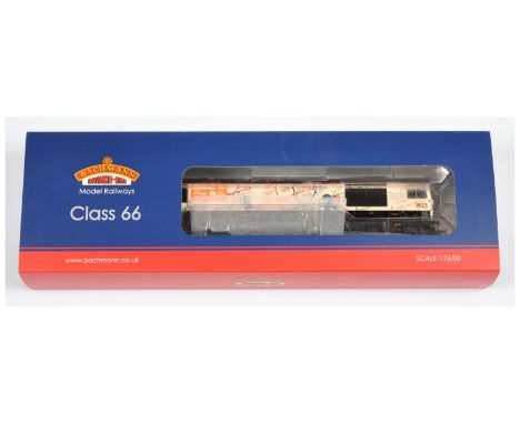 Bachmann OO Gauge 32-979U Class 66 GBRF Tube Map Diesel Locomotive No. 66721, produced exclusively for Transport For London. 