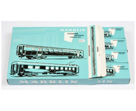 Marklin HO Gauge Ref 40661 Schweizer Reisezug-Wagen Set. Condition is Near Mint to Mint in Good Plus to Excellent boxes and o