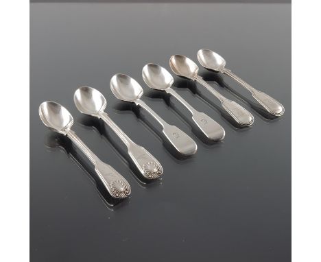 George III and later Irish silver egg and condiment spoons, various Dublin makers and dates, Fiddle pattern, 13cm long, 2.71o