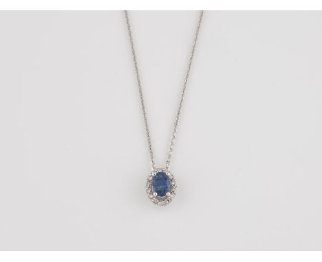 EDELSTEIN-ANHÄNGER MIT KETTE Weißgold. Anhänger 1,0 x 0,8 cm, Kette L. 45 cm. Ges.-Gew. zus. ca. 2,3 g. Beide Stücke gest. 14