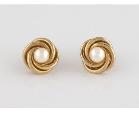 PAAR PERL-OHRSTECKER Gelbgold. D. 1,4 cm, Ges.-Gew. ca. 3,8 g (ohne Sicherheitsfl. Geprüft 14 K. Jeweils eine Perle, D. ca. 5