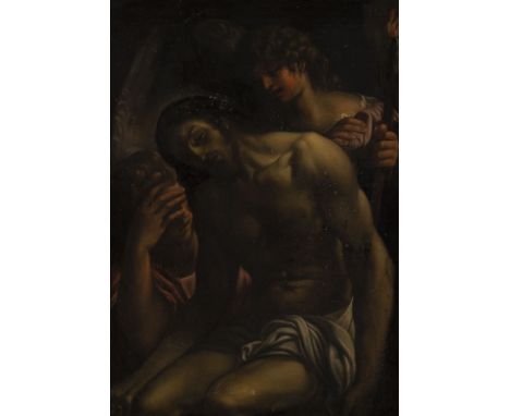 ITALIAN SCHOOL OF THE PROBABLY 18TH CENTURY MOURNING ANGELS HOLDING THE CRUCIFIED CHRIST Oil on canvas (relined). 67 x 48,5 c