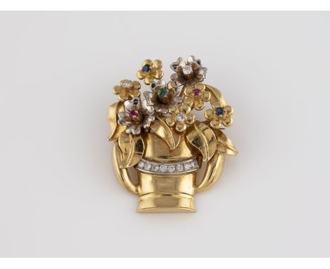 ANHÄNGER / BROSCHE 'BLUMENKORB' Gelbgold. 3,2 x 3,9 cm, Ges.-Gew. ca. 21,1 g. Geprüft 18 K. 11 Brillanten, zusammen ca. 0,28 
