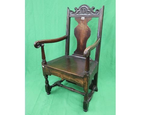 Early oak commode chair
