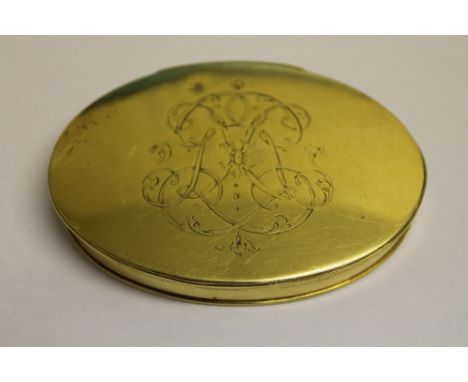 A rare mid eighteenth century gold oval snuff box, tested as 22ct, 81.3g. CONDITION REPORT: From an estate with interests in 