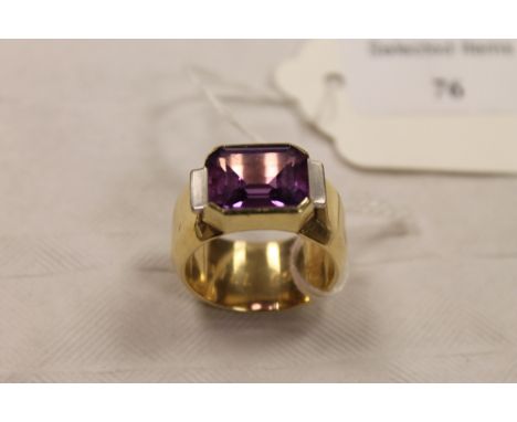 A 14ct gold amethyst ring. CONDITION REPORT: Gross weight 25.1g.