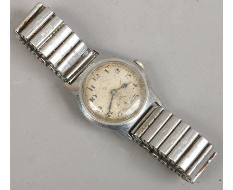 A gentlemans stainless steel manual bracelet watch Westend Watch Company. Condition Report. To be used as a guide only. Runni