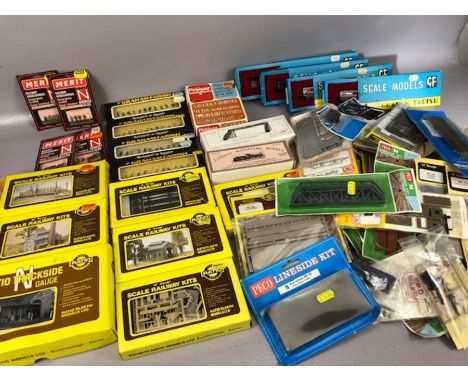 Collection of 'N' Gauge model railway accessories including Graham Farish &amp; Ratio Plastic Models, PECO etc