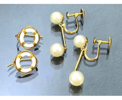 Two pairs of gold earrings. 14k Gold set with Pearls and 9ct Gold with ceramic lifebuoy approx 5.2g