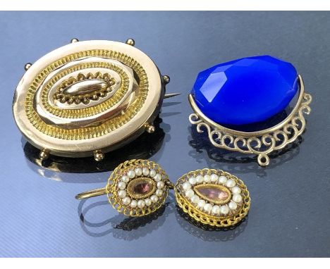 Antique Jewellery to include a pendant spinner, a mourning brooch and a single drop seed pearl earring...