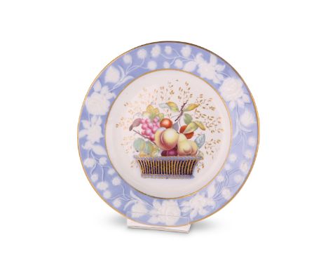 A NEW HALL DESSERT PLATE, CIRCA 1820Decorated to pattern number 1478 with rose-moulded border and coloured print of a basket 