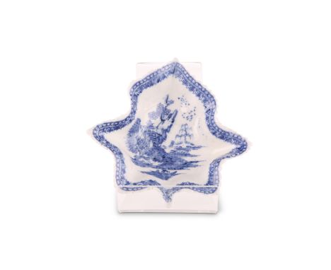 A RARE NEW HALL PICKLE LEAF DISH, CIRCA 1785Of vine leaf form with serrated rims and moulded veins to the underside, printed 