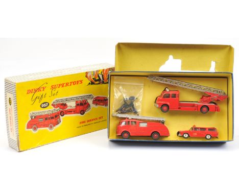 Dinky Toys 957 "Fire Service" Gift Set, to include (1) 955 Fire Engine with Extending Ladder, red including plastic hubs, sil