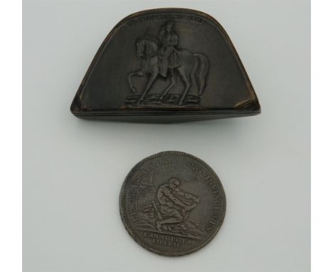 A 1792 French Revolution coin and a bicorne shaped horn snuff box with Napoleon astride his horse to front. The latter 7 cm w