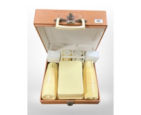 A Brexton picnic set in case.
