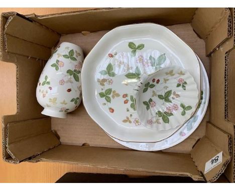 Wedgwood wild strawberry items: to include a vase, shell dish, plate and two flan dishes 
