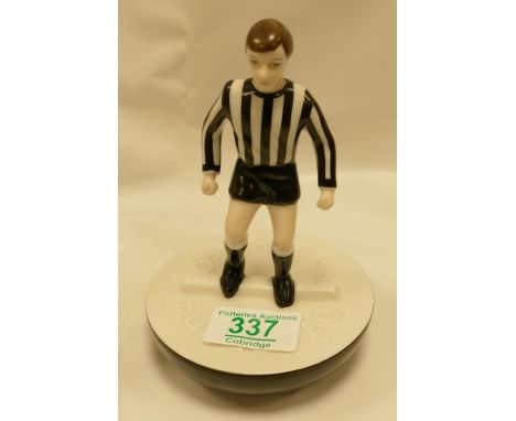 Royal Doulton figures Subbuteo Player: MCL12 black and white stripes 