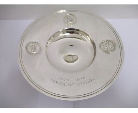 A sterling silver Tower of London plate London 1978 commissioned by The Constable of Her Majesty's Tower, limited edition No 