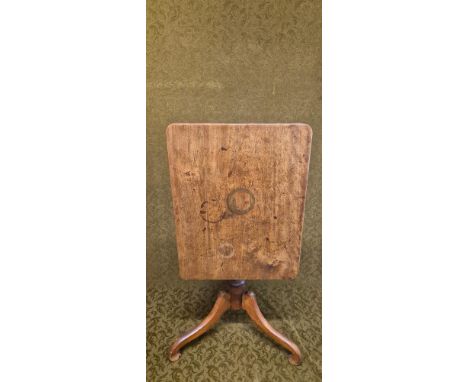 Victorian mahogany tilt top occasional table on tripod base, 68cm x 52cm.