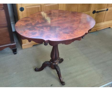High quality Victorian occasional table with shaped flame veneer top, bulbous fluted column and floral carved scrolled tripod