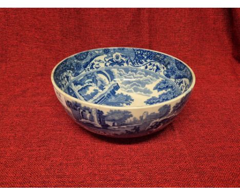Spode Italia fruit bowl 24cm diameter.