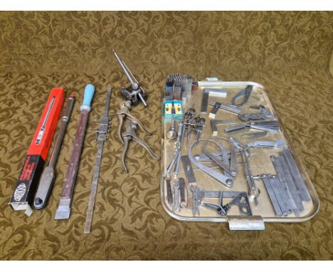 Tray lot of engineering tools including gauges, callipers, stamp, brick tool, torque wrench, ruler, etc.  Various makers incl