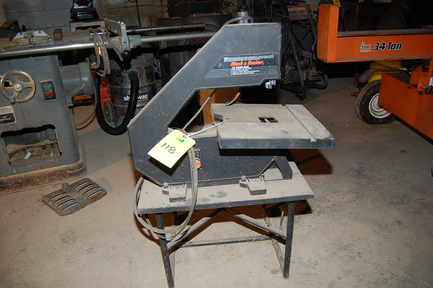 Black & Decker Bench Type 12 in. Band Saw