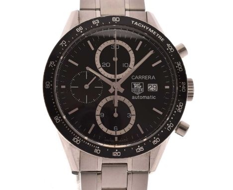 Tag Heuer - Gentleman's Carrera Automatic stainless steel bracelet watch, model CV2010, the black dial with silvered baton ho