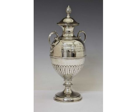 George V silver pedestal trophy urn with fitted lid and engraved presentation inscription 'Evening World Bristol Challenge Cu