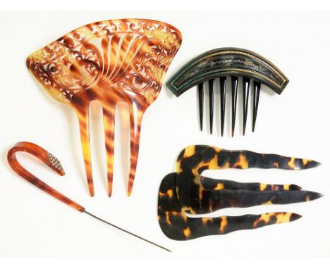 A VICTORIAN FOLDING TORTOISESHELL COMB AND SEVERAL SIMILAR ARTICLES