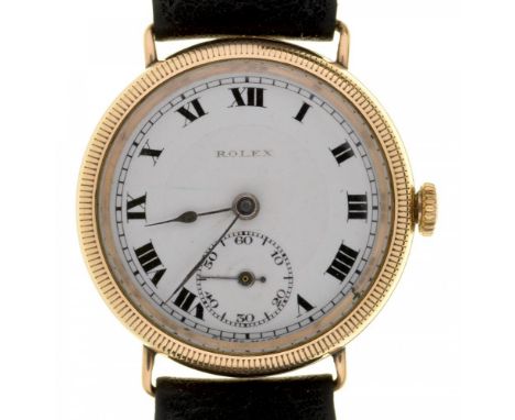 A ROLEX 9CT GOLD LADY'S WRISTWATCH, CASE 3 CM DIAMETER EXCLUDING LUGS, MONOGRAMMED 'RW' TO REVERSE, LEATHER STRAP++WITH LIGHT