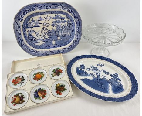 2 large vintage blue &amp; white ceramic meat plates, to include Booth's "Real Old Willow". Together with a heavy clear glass