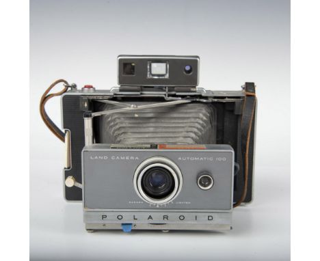 Folding coupled rangefinder camera for Polaroid 100-series instant pack film. Features folding bellows, automatic exposure, e