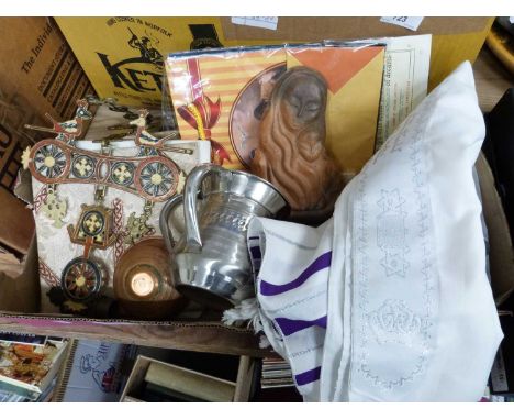 VARIOUS RELIGIOUS ITEMS TO INCLUDE ENAMEL AND BRASS WALL HANGING, A JEWISH PRAYER SHAWL AND CUP AND VARIOUS OTHER ITEMS