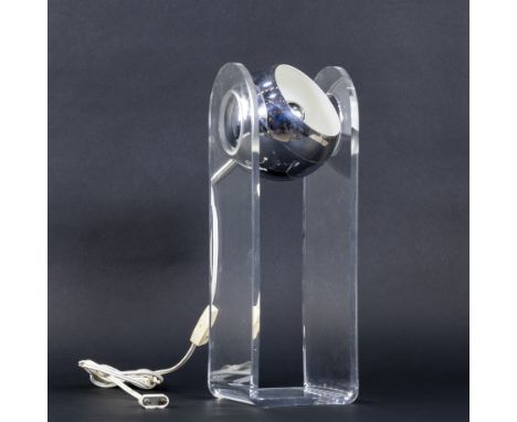 Plexiglass and chrome table lamp by Gino SARFATTI, Italy 1970sTafellamp in plexi en chroom van Gino SARFATTI, Italie jaren 70
