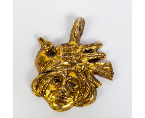 Octave LANDUYT (1922-2024), jewel in ceramic with gold oxide, signed versoOctave LANDUYT (1922-2024), juweel in keramiek met 